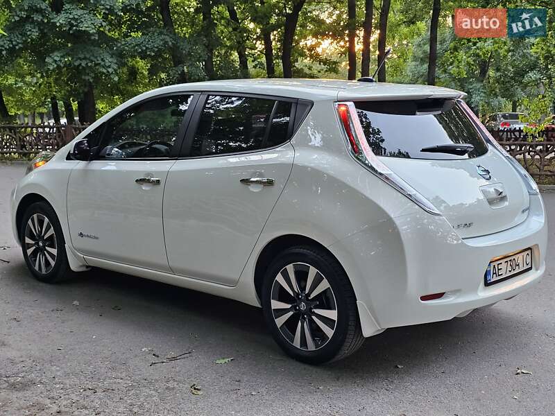 Nissan Leaf 2013