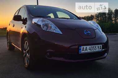 Хэтчбек Nissan Leaf 2016 в Киеве