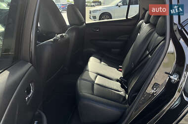 Хэтчбек Nissan Leaf 2020 в 