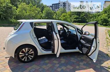 Хэтчбек Nissan Leaf 2013 в Тернополе