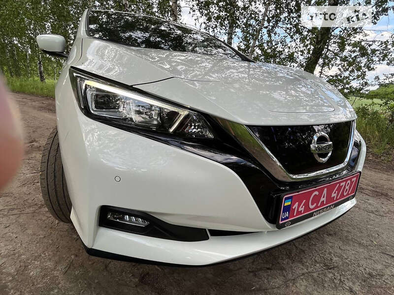 Хетчбек Nissan Leaf 2021 в Тульчині