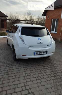 Хетчбек Nissan Leaf 2017 в Чугуєві