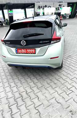 Хэтчбек Nissan Leaf 2018 в Тернополе