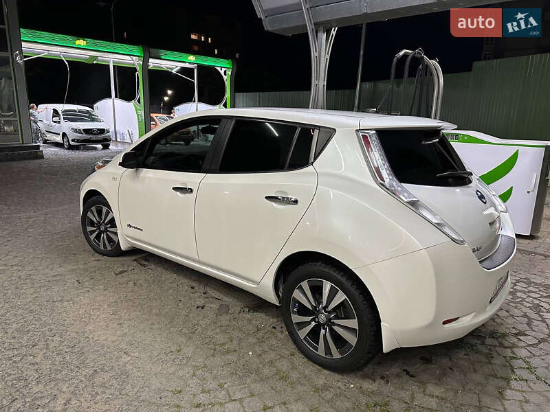 Хэтчбек Nissan Leaf 2014 в Хмельницком фото 3 Хэтчбек Nissan Leaf 2014 в Хмельницком
