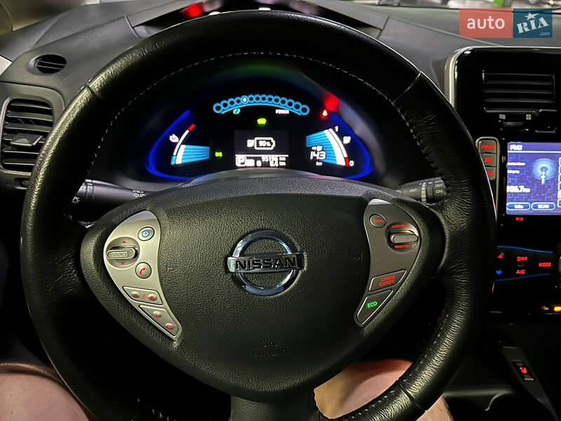 Хэтчбек Nissan Leaf 2014 в Хмельницком фото 13 Хэтчбек Nissan Leaf 2014 в Хмельницком