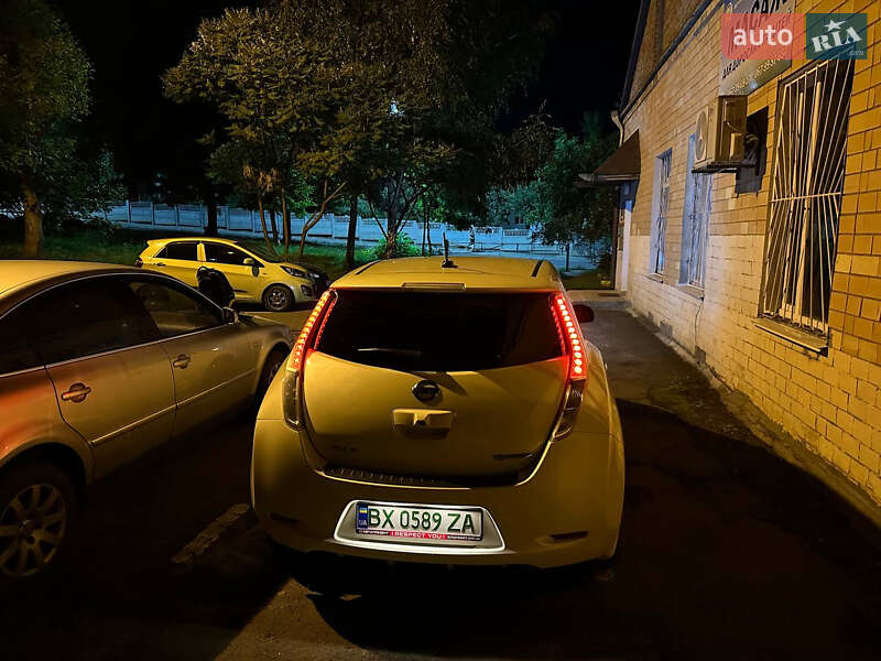Хэтчбек Nissan Leaf 2014 в Хмельницком фото 22 Хэтчбек Nissan Leaf 2014 в Хмельницком