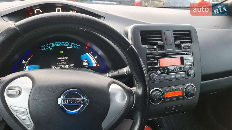 Хэтчбек Nissan Leaf 2014 в Луцке