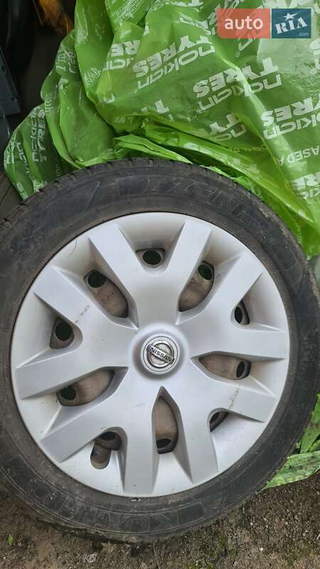 Хэтчбек Nissan Leaf 2014 в Луцке