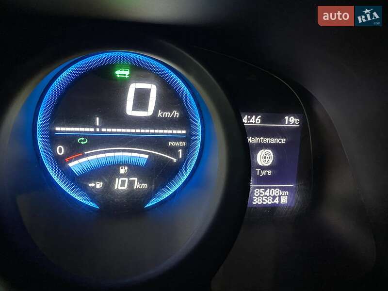 Хэтчбек Nissan Leaf 2015 в Житомире