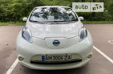 Хетчбек Nissan Leaf 2014 в Житомирі