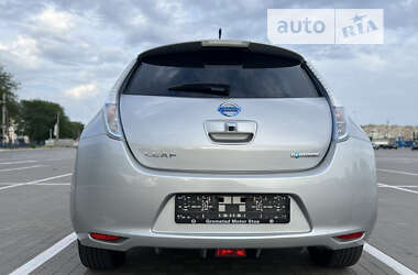 Хетчбек Nissan Leaf 2012 в Одесі