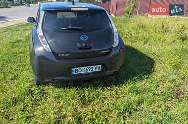 Хэтчбек Nissan Leaf 2015 в Тернополе