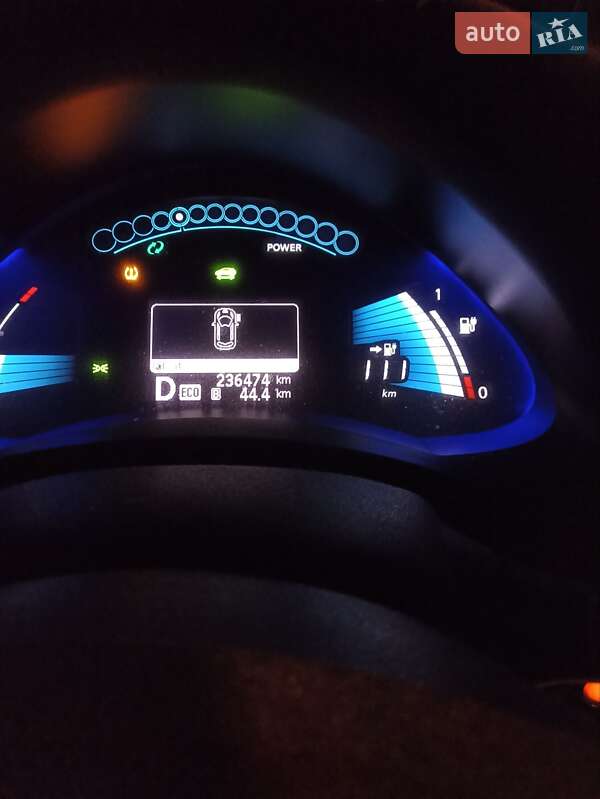 Хетчбек Nissan Leaf 2014 в Львові