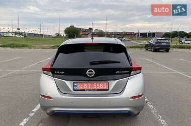 Хетчбек Nissan Leaf 2019 в Києві