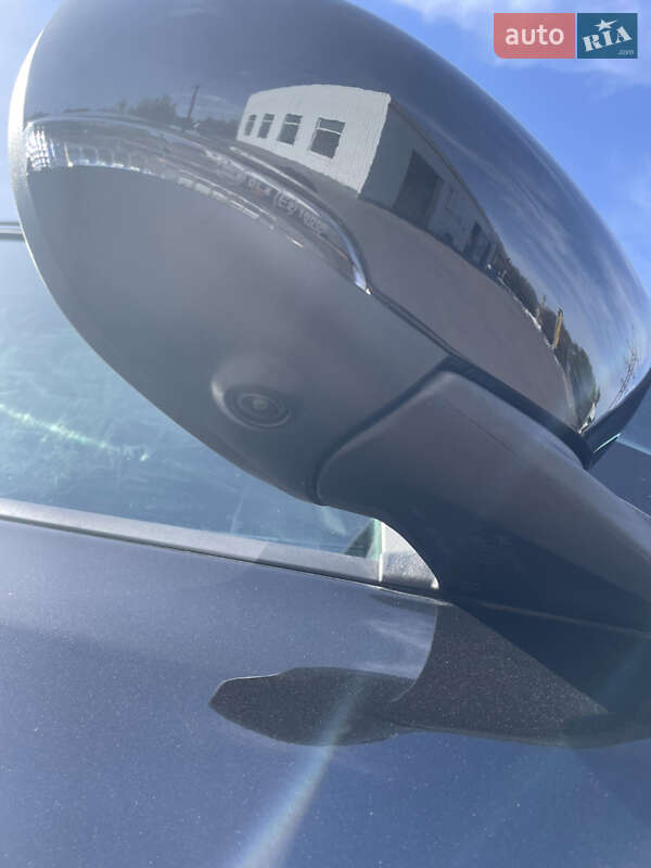 Хэтчбек Nissan Leaf 2020 в Виннице