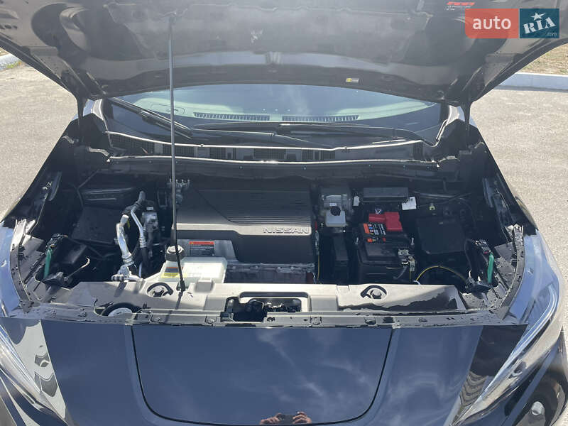 Хэтчбек Nissan Leaf 2020 в Виннице