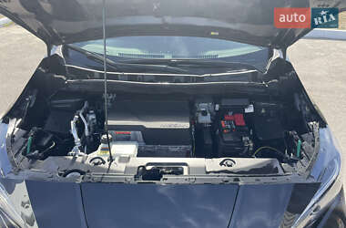 Хэтчбек Nissan Leaf 2020 в 