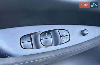 Хэтчбек Nissan Leaf 2015 в Одессе