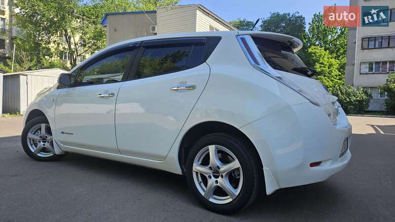Хетчбек Nissan Leaf 2013 в Одесі фото 8 Хетчбек Nissan Leaf 2013 в Одесі