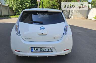 Хетчбек Nissan Leaf 2013 в Одесі