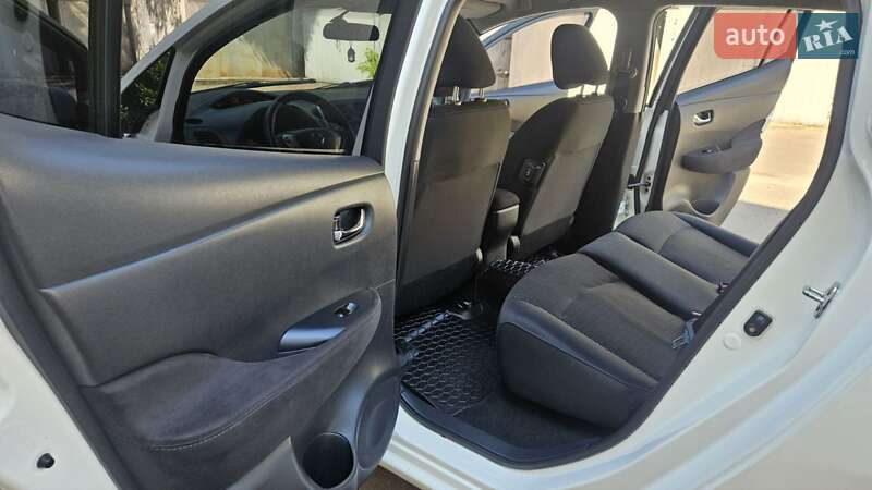 Хетчбек Nissan Leaf 2013 в Одесі фото 48 Хетчбек Nissan Leaf 2013 в Одесі