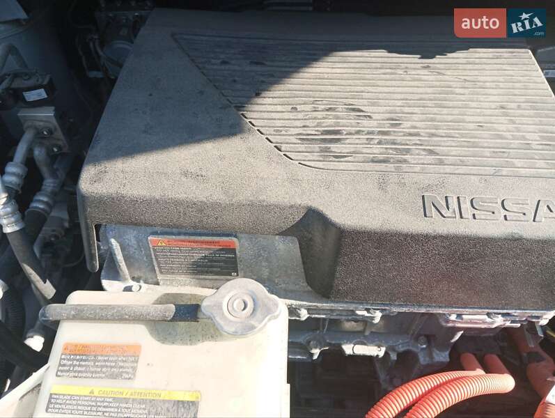 Хэтчбек Nissan Leaf 2021 в Одессе