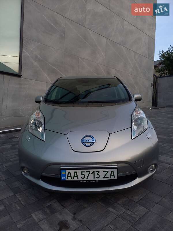 Nissan Leaf 2015