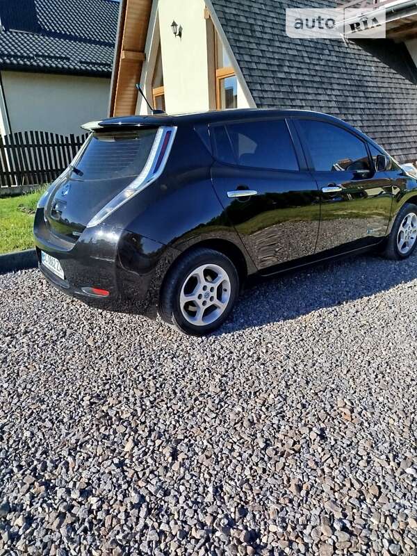 Хэтчбек Nissan Leaf 2015 в Львове фото 3 Хэтчбек Nissan Leaf 2015 в Львове