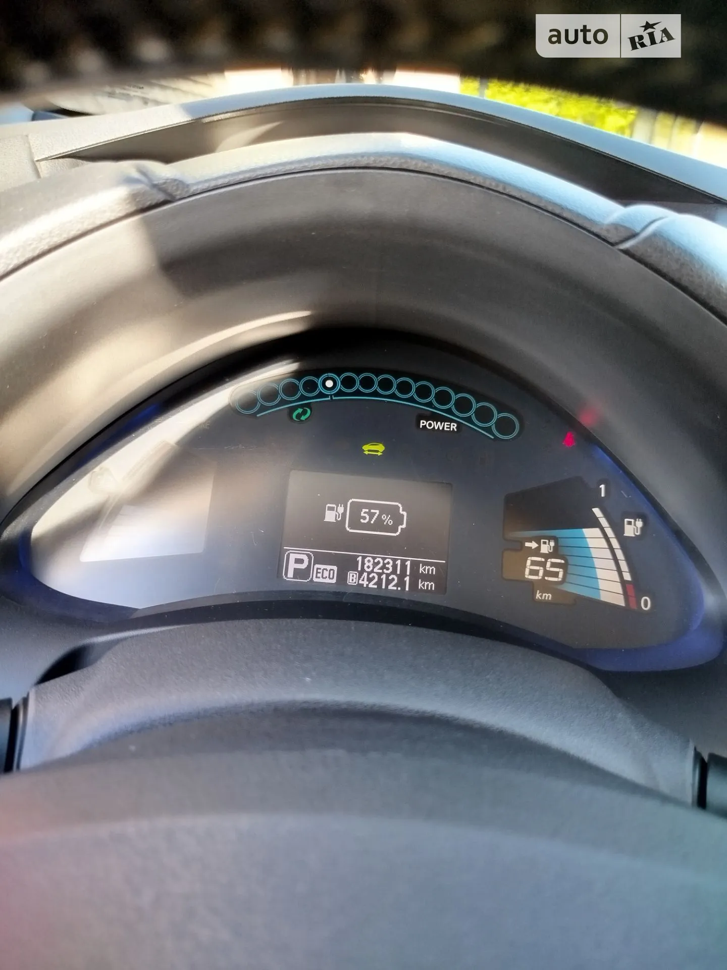 2015 Nissan Leaf - мініатюра 11