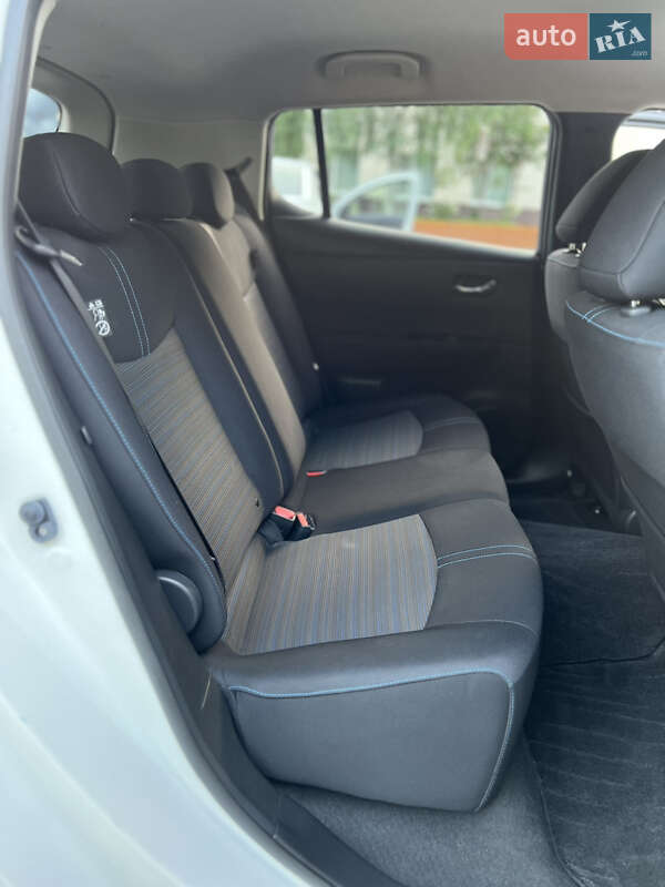 Хэтчбек Nissan Leaf 2017 в Одессе