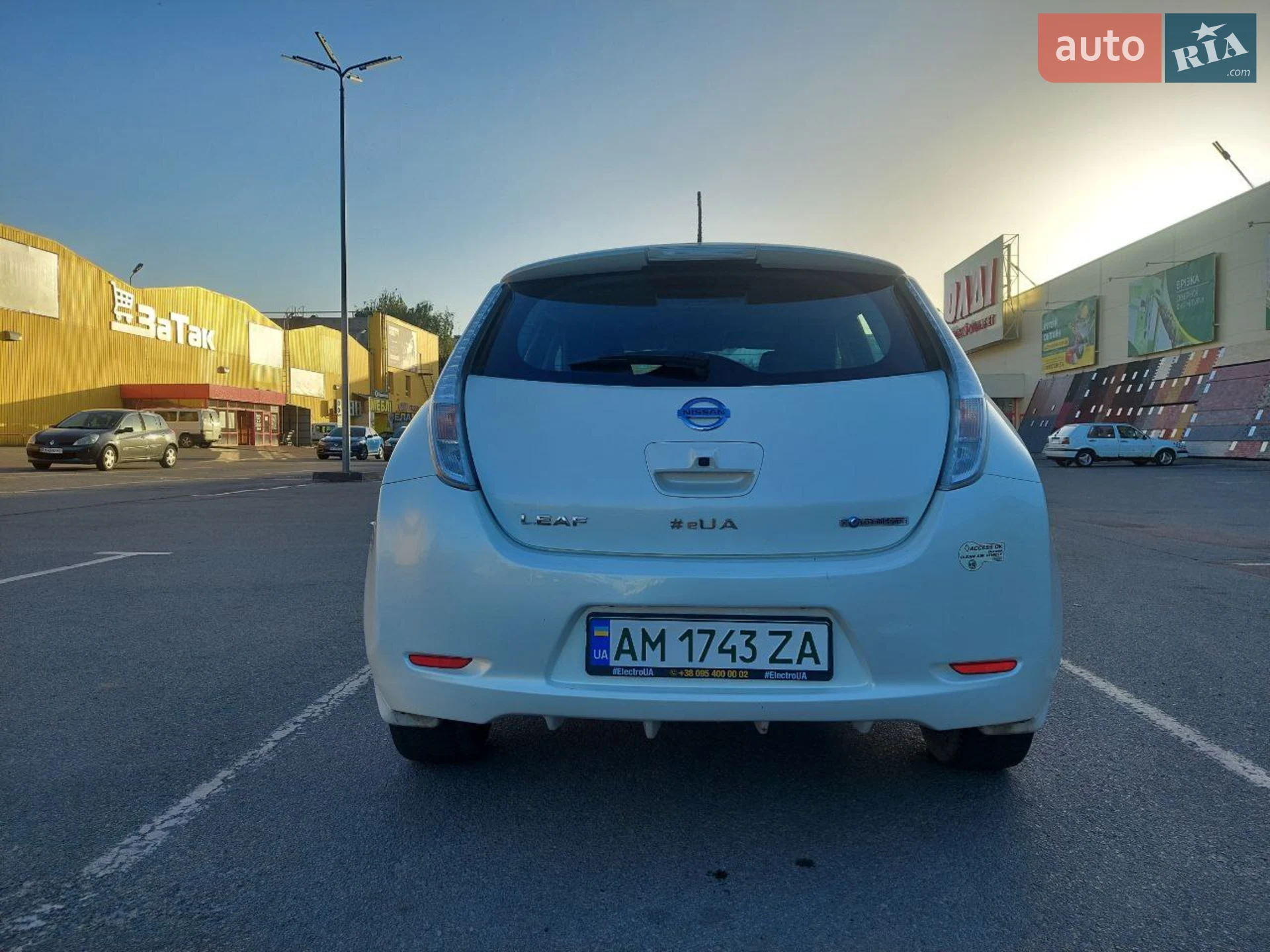 2015 Nissan Leaf - мініатюра 5