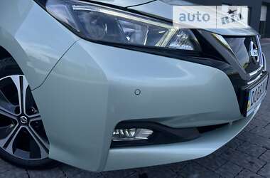 Хэтчбек Nissan Leaf 2018 в Львове