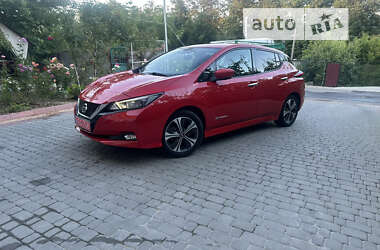 Хетчбек Nissan Leaf 2018 в Вінниці