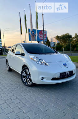 Хэтчбек Nissan Leaf 2013 в Киеве