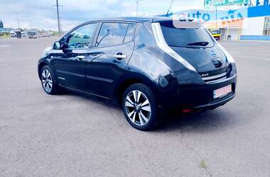 Хетчбек Nissan Leaf 2015 в Луцьку