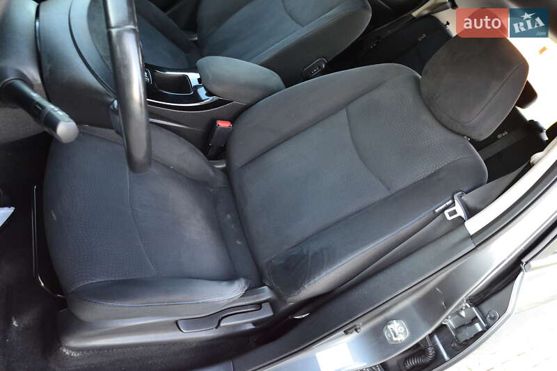 Хетчбек Nissan Leaf 2014 в Луцьку фото 29 Хетчбек Nissan Leaf 2014 в Луцьку