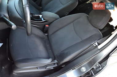 Хэтчбек Nissan Leaf 2014 в 