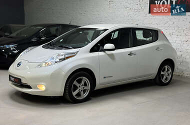 Хэтчбек Nissan Leaf 2013 в Владимире