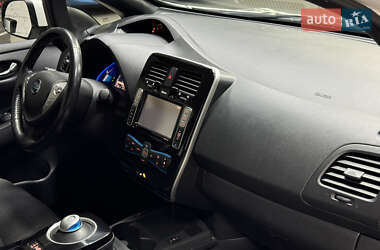 Хэтчбек Nissan Leaf 2013 в Владимире