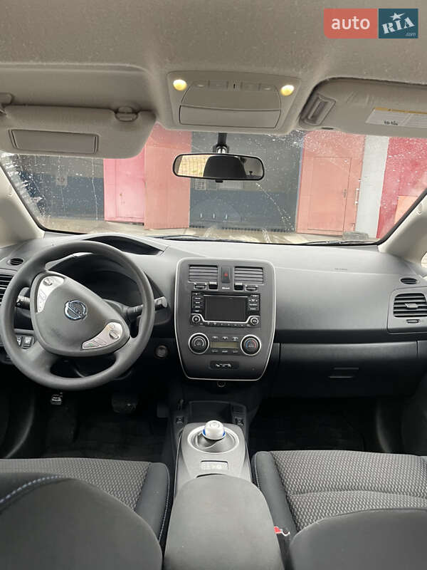 Хетчбек Nissan Leaf 2016 в Вінниці фото 13 Хетчбек Nissan Leaf 2016 в Вінниці