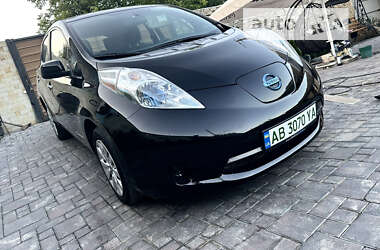 Хэтчбек Nissan Leaf 2013 в Могилев-Подольске