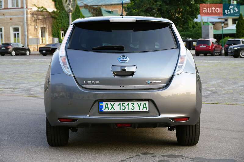 Хэтчбек Nissan Leaf 2013 в Харькове