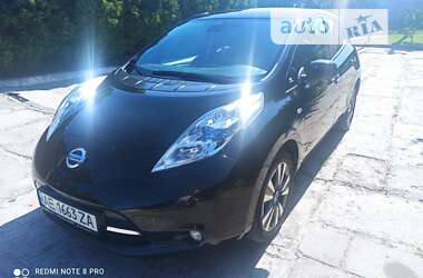 Хетчбек Nissan Leaf 2014 в Кривому Розі