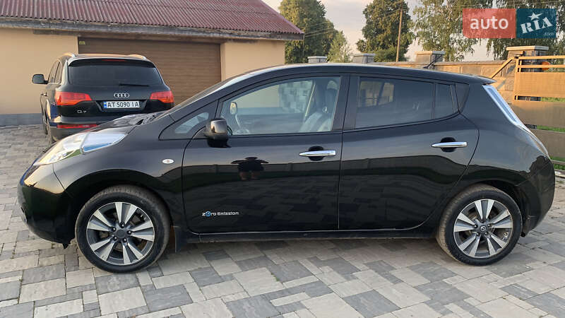 Хетчбек Nissan Leaf 2014 в Івано-Франківську