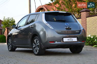 Хетчбек Nissan Leaf 2015 в Луцьку