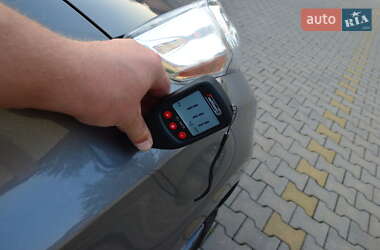 Хетчбек Nissan Leaf 2015 в Луцьку