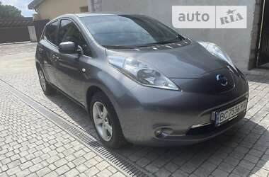 Хэтчбек Nissan Leaf 2014 в Львове