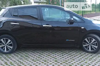 Nissan Leaf 2014