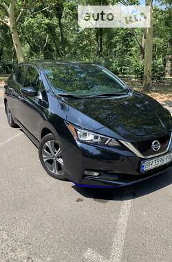 Хетчбек Nissan Leaf 2019 в Одесі