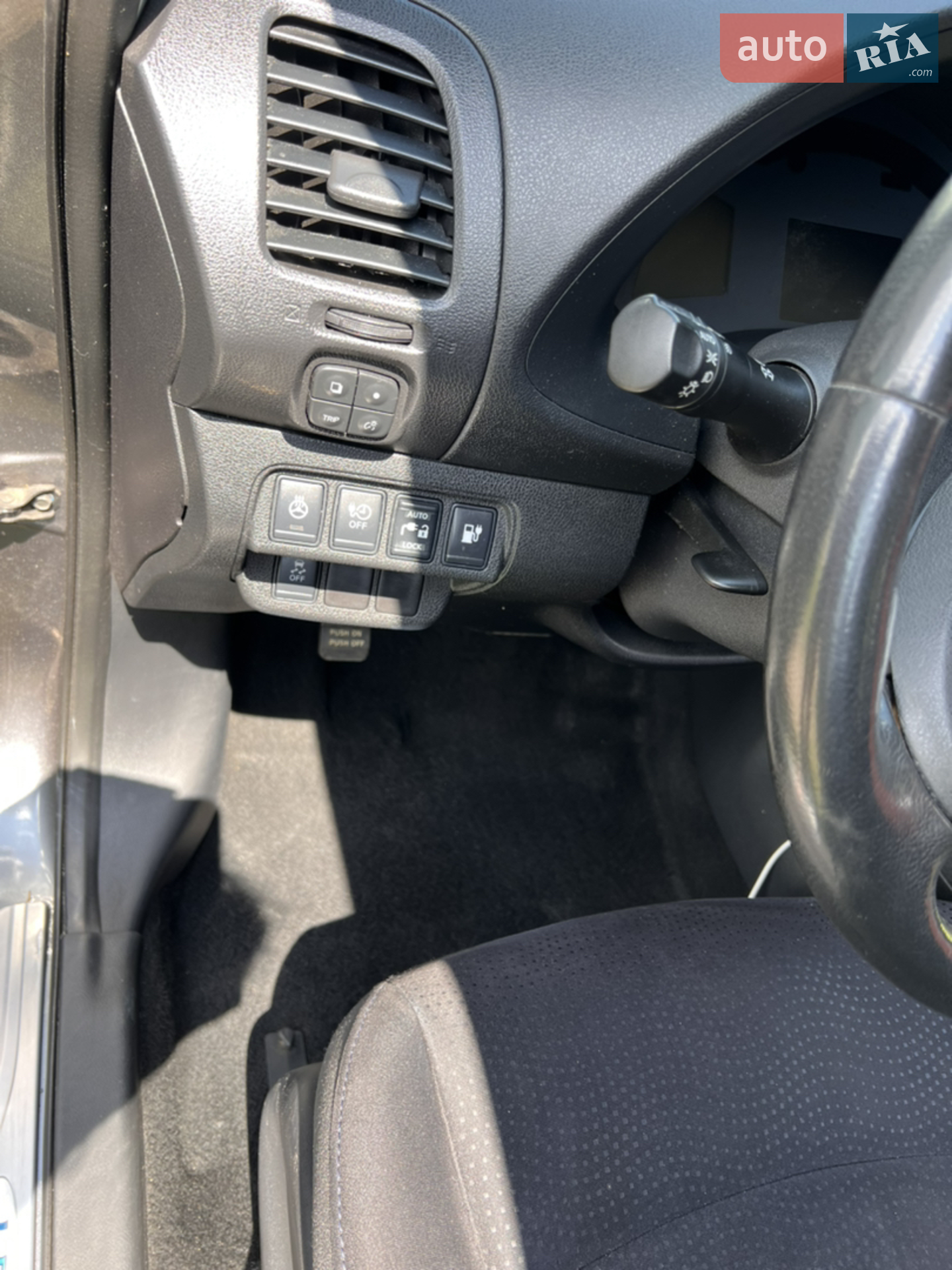 2014 Nissan Leaf - мініатюра 11